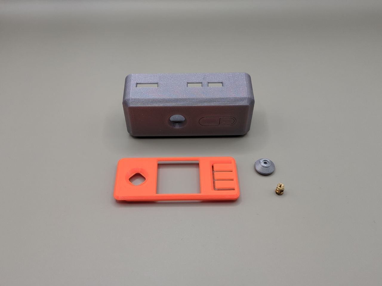 OpenPill case, two-tone